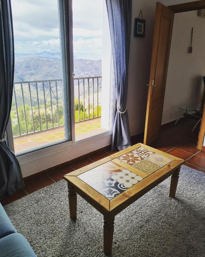 Lovely 2 Bed Apartment With Stunning Views & Pool Cómpeta Exteriér fotografie